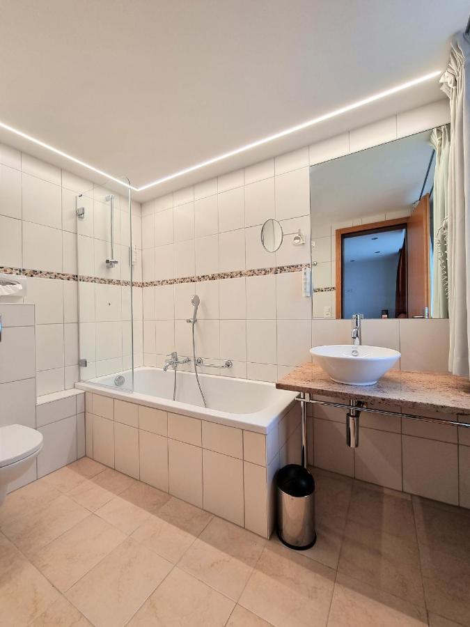 Self-Service Guesthouse Berggeist Saas-Fee Bagian luar foto