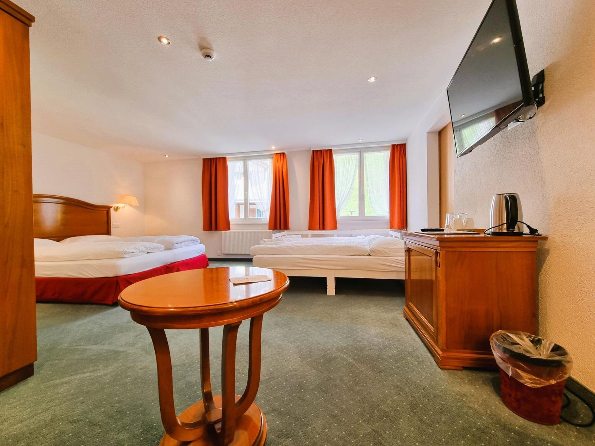 Self-Service Guesthouse Berggeist Saas-Fee Bagian luar foto